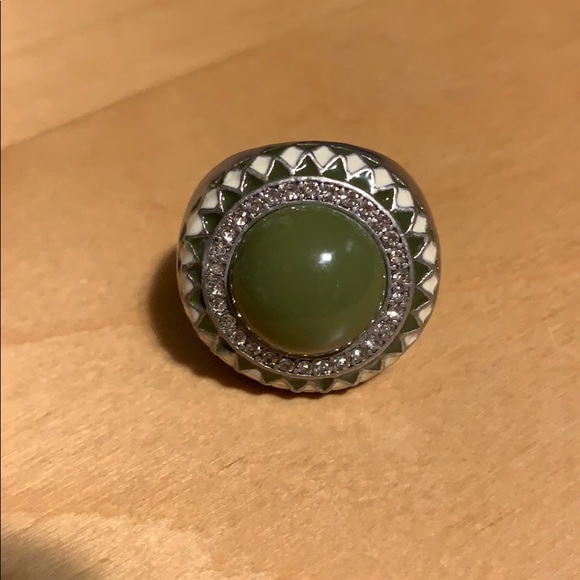 Lia Sophia 2 piece ring and necklace set - Picture 2 of 4